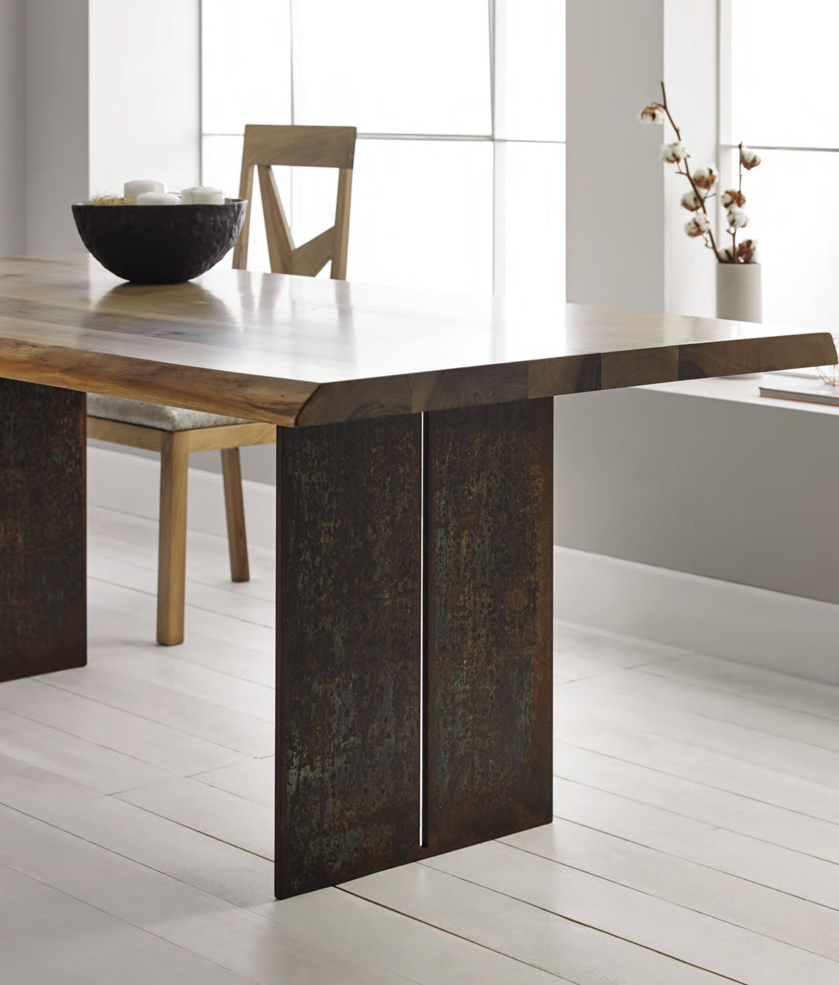 Mesa rectangular maciza para comedor - Arin y Embil