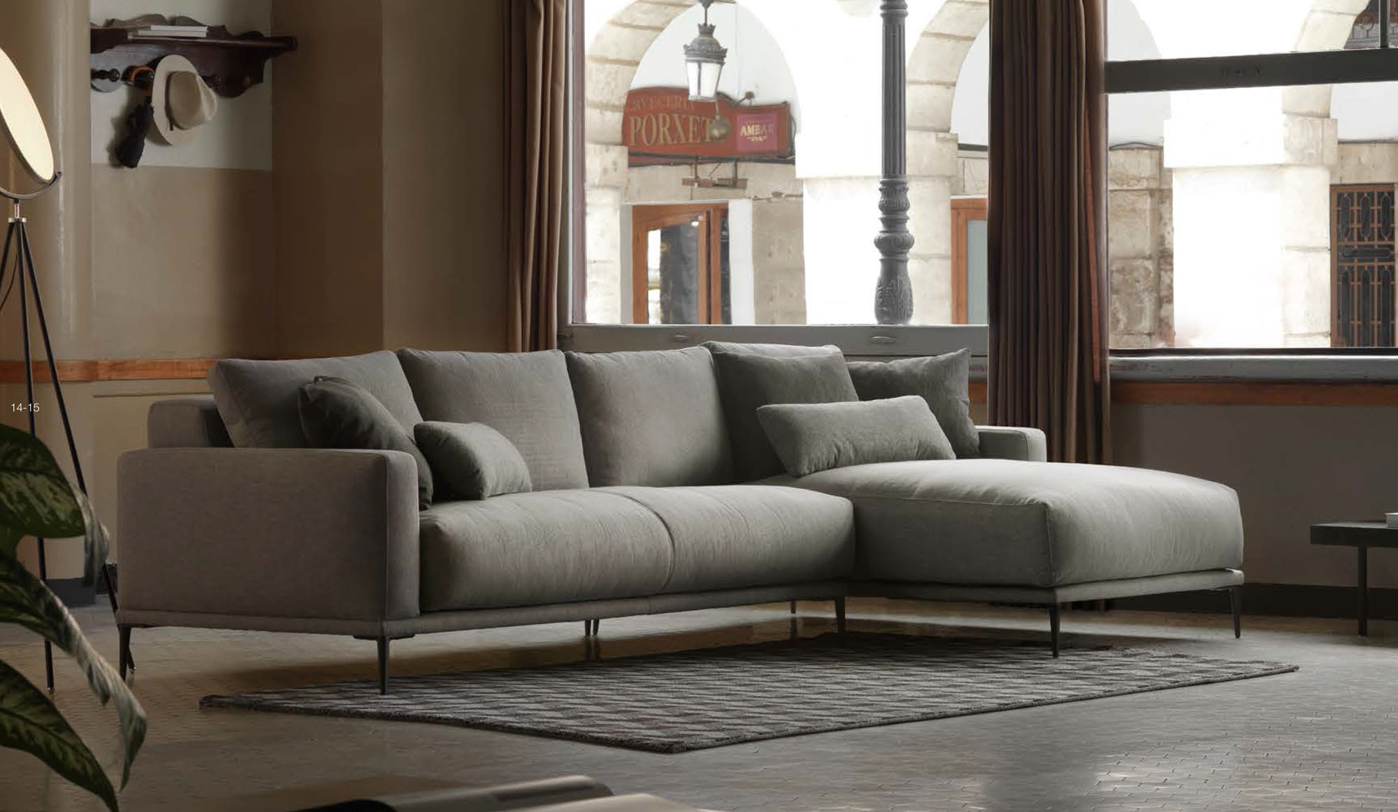 Sofá fijo chaiselongue 3 plazas - Arin y Embil