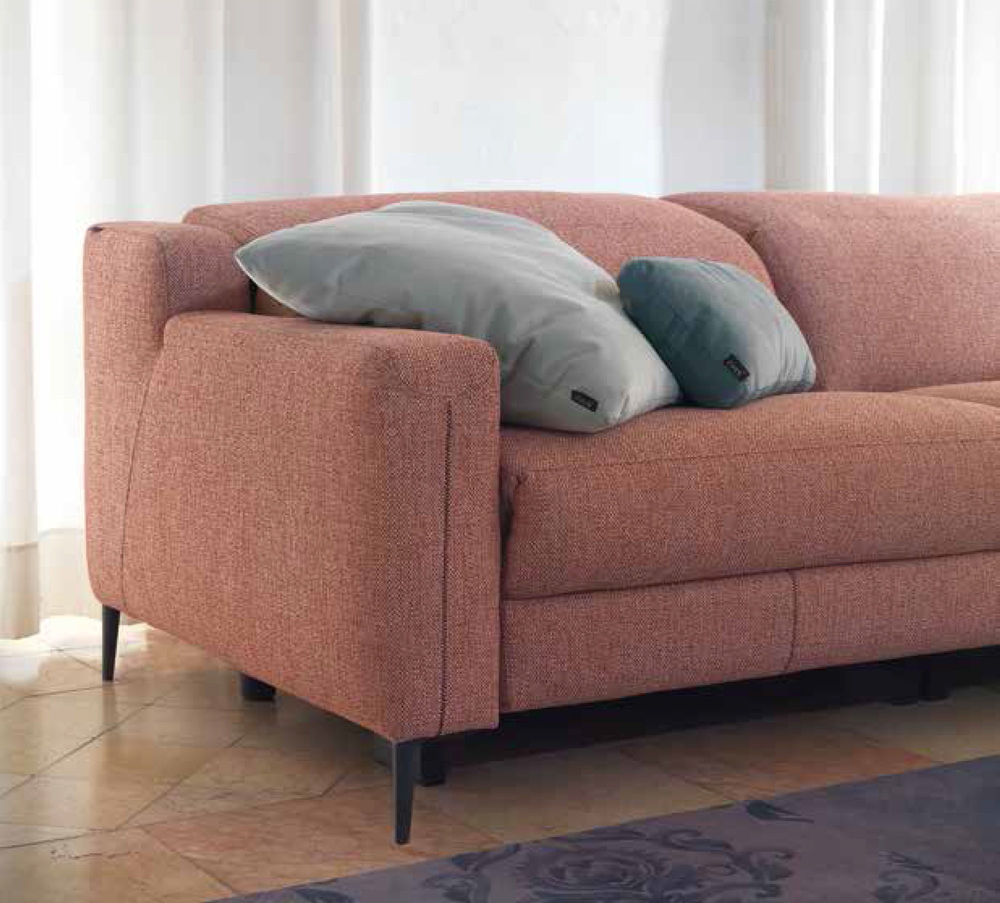 Sofá relax eléctrico tipo chaiselongue - Arin y Embil